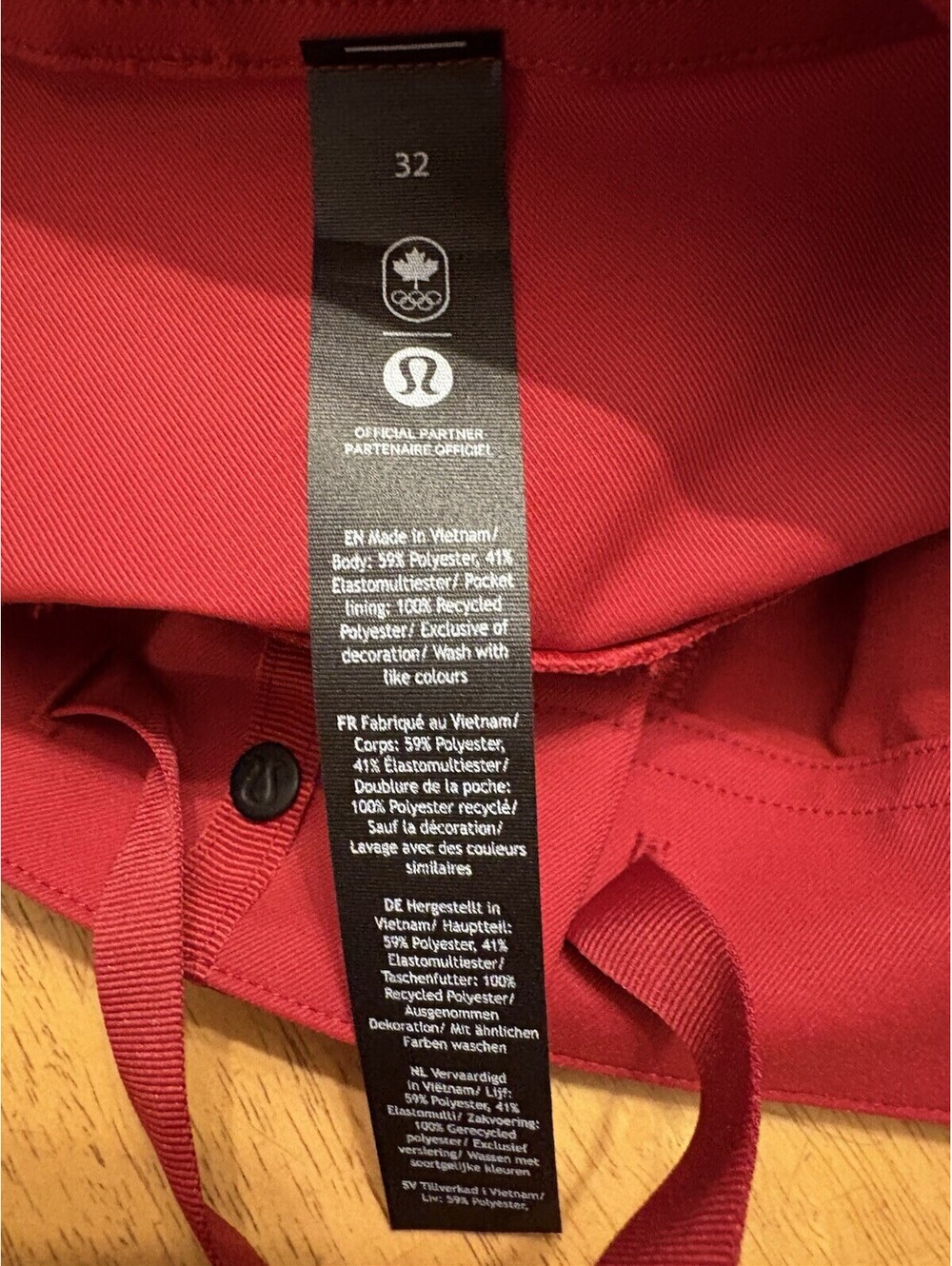 Lululemon Carpenter High-Rise Pant Size 32 Sport Red Team Canada $158 NEW - Picture 5 of 5